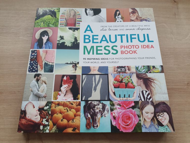 Das Buch "A Beautiful Mess Photo Idea Book"