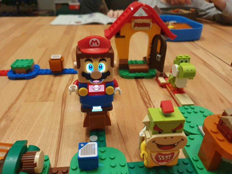 Super Mario Lego.